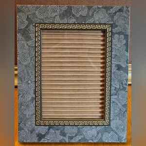 Elegant Floral Green/Gray Picture Frame with Gold Trim 8"x10"